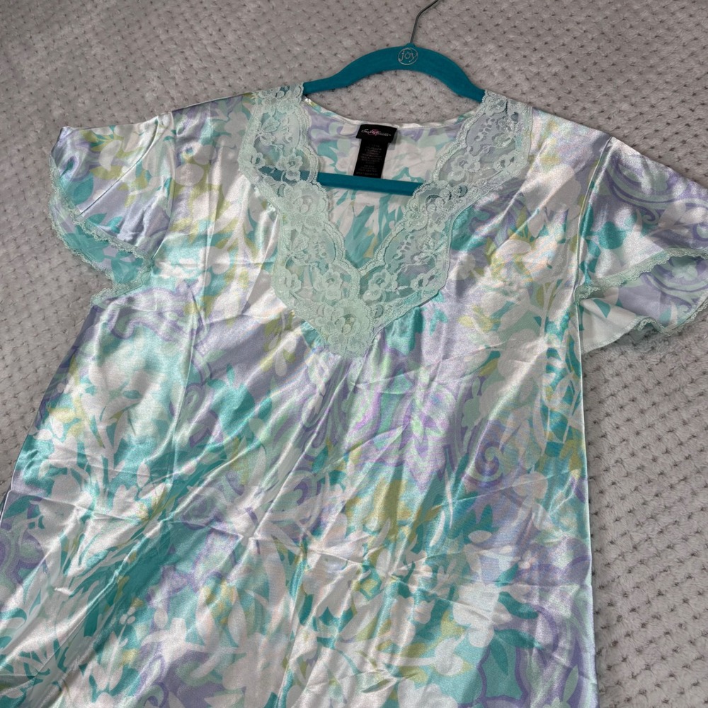 Secret treasures Y2K lace silky, soft nightgown, size, large women